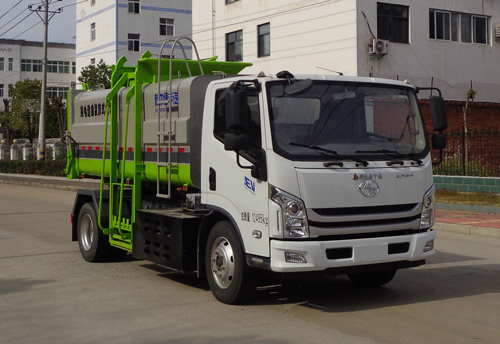 躍進(jìn)7-8立方純電動(dòng)自裝卸式垃圾車